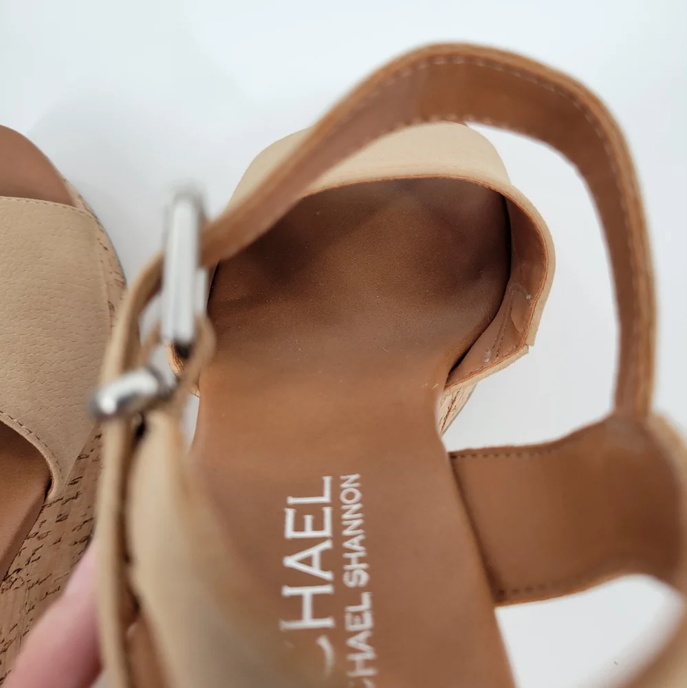 Michael by Michael Shannon Tan Nude Wedge Shoes Women's Size 7